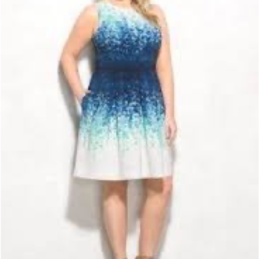Carmen Marc Valvo One Shoulder Blue and White Dress